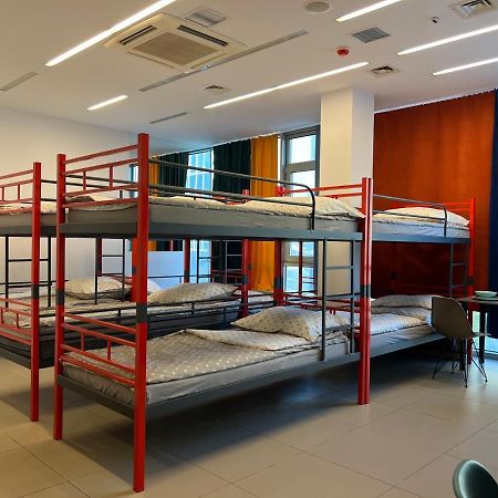 ורשה Hostel Fuchs מראה חיצוני תמונה